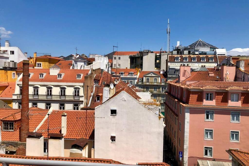 32 2 - Heart Of Lisbon Private Apartment, Bairro Alto Eksteriør bilde