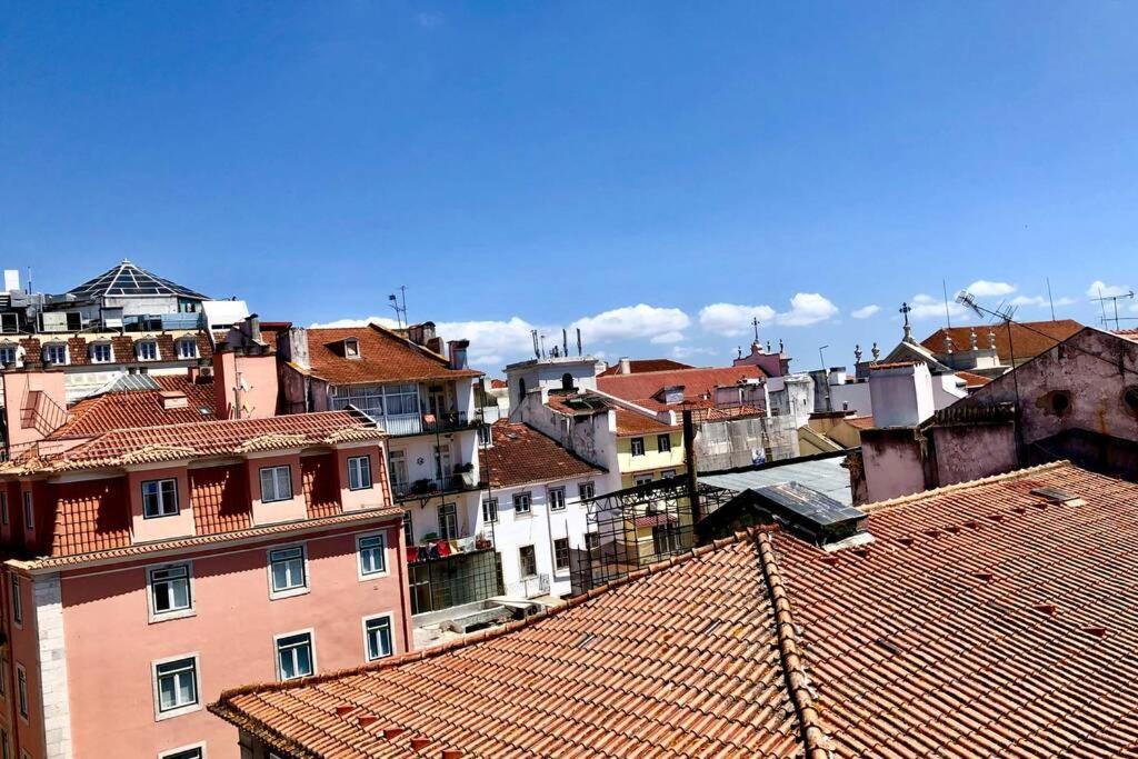 32 2 - Heart Of Lisbon Private Apartment, Bairro Alto Eksteriør bilde